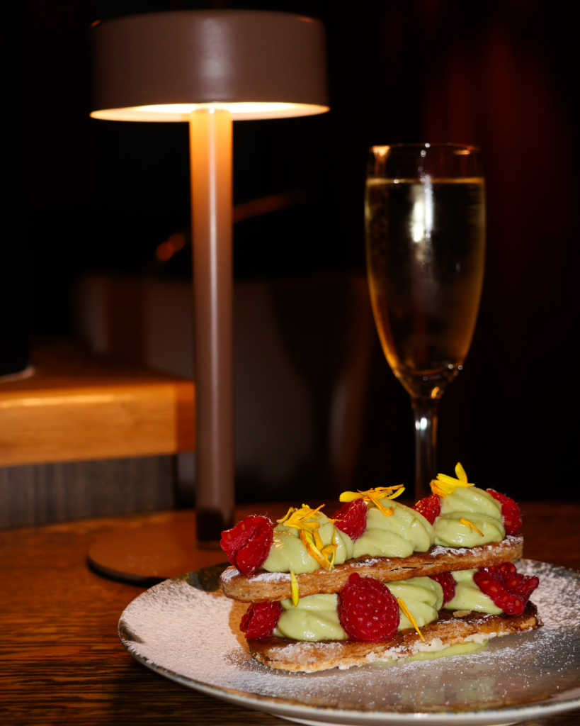 Mlle Simone Post (6) copie 4