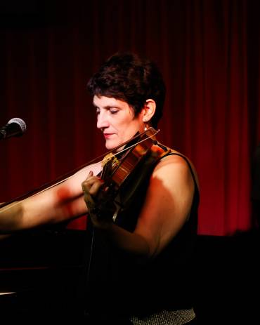 Mlle Simone Post  - 32